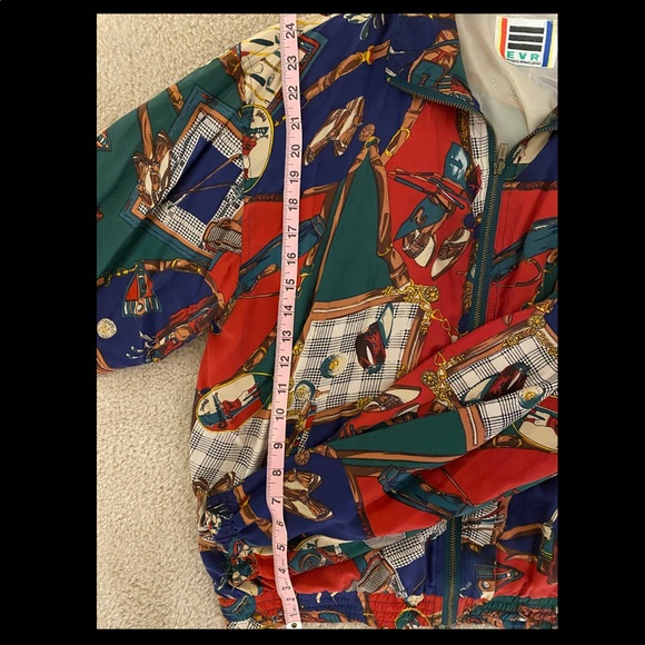 Jacket - Picture 5 of 6